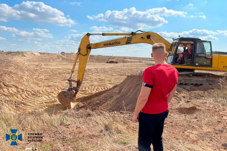 СБУ заблокувала поблизу Києва нелегальний видобуток надр на мільйони гривень