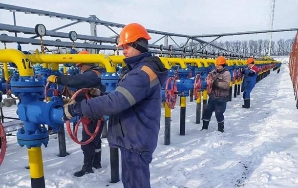 Обсяг транзиту газу до Словаччини через Україну скоротився втричі