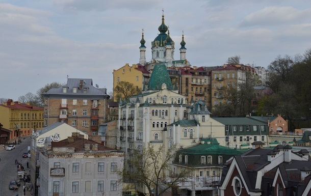 Україна отримала рекордний дохід від туристичного збору